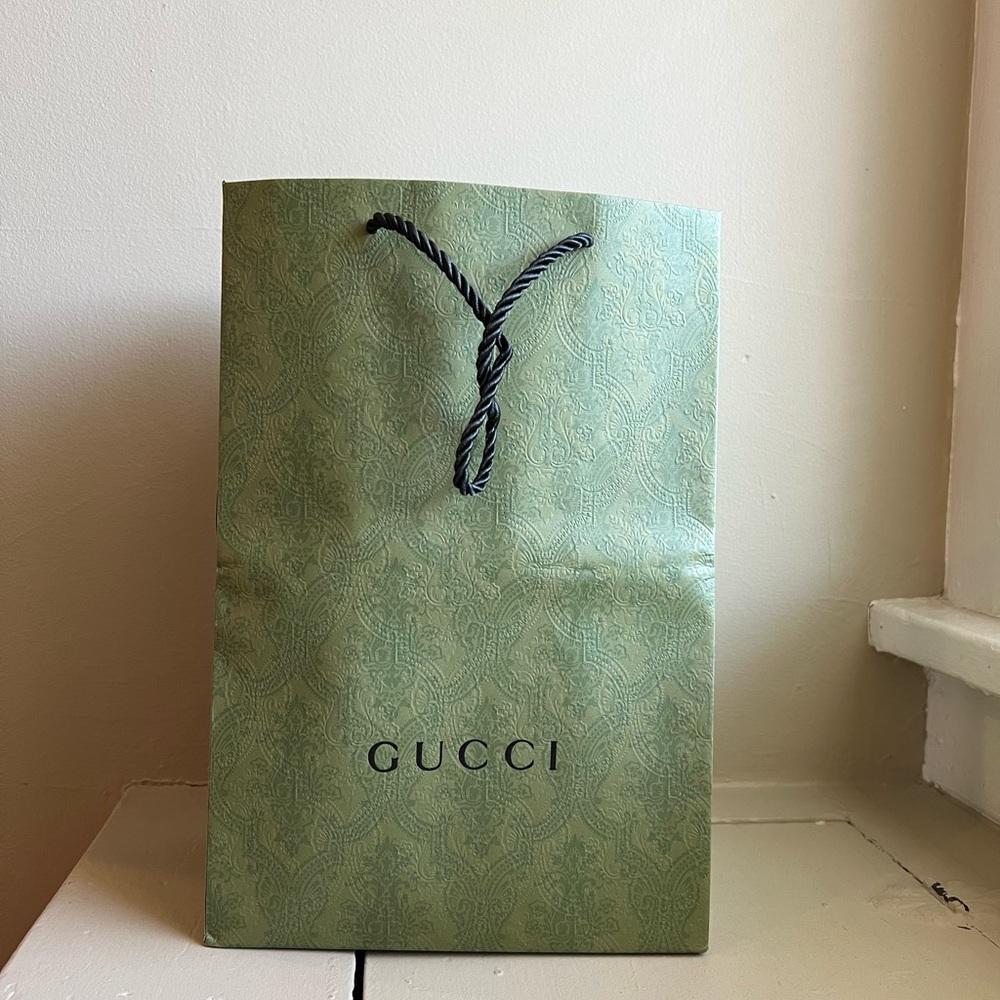 Gucci store bag gift bag